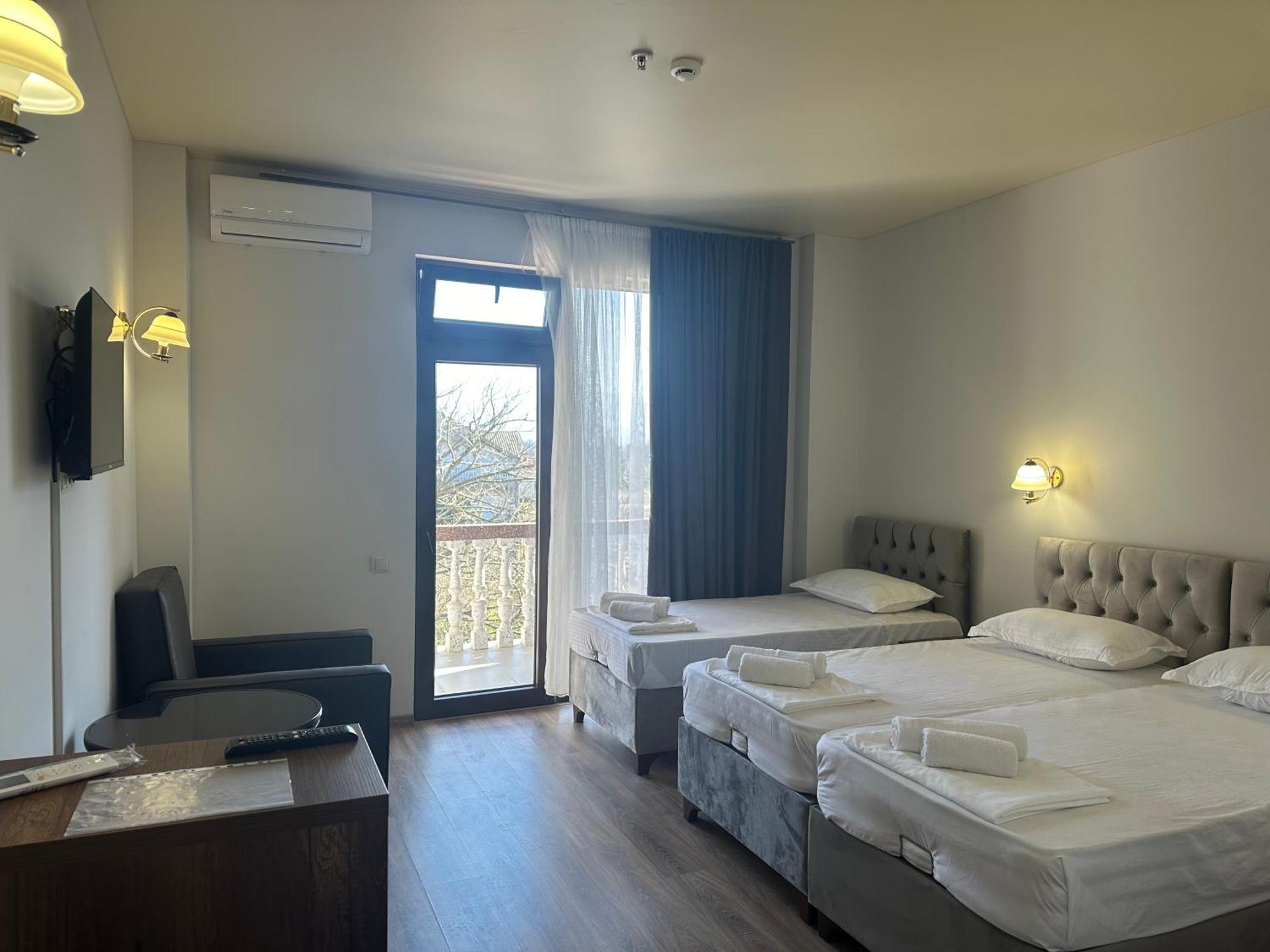 Hotel Majestic Kobuleti Exterior foto